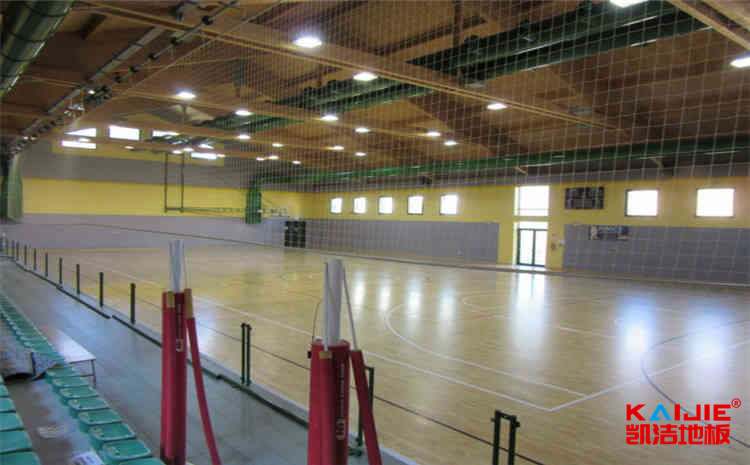 俄勒岡松舞臺木地板翻新施工