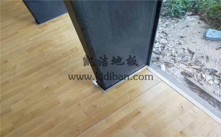 佛山南海區(qū)綠電能源有限公司體育館木地板項目